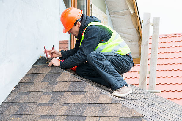 Quick and Trustworthy Emergency Roof Repair Services in Urbandale, IA